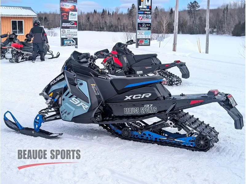 2026 Polaris SNO-26 9R INDY XCR 137 DÉMO GARANTIE COMPLETE DEAL !