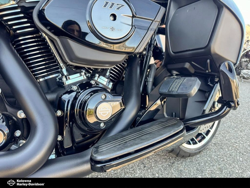 2026 Harley-davidson Flhxl - Street Glide® Limited alt