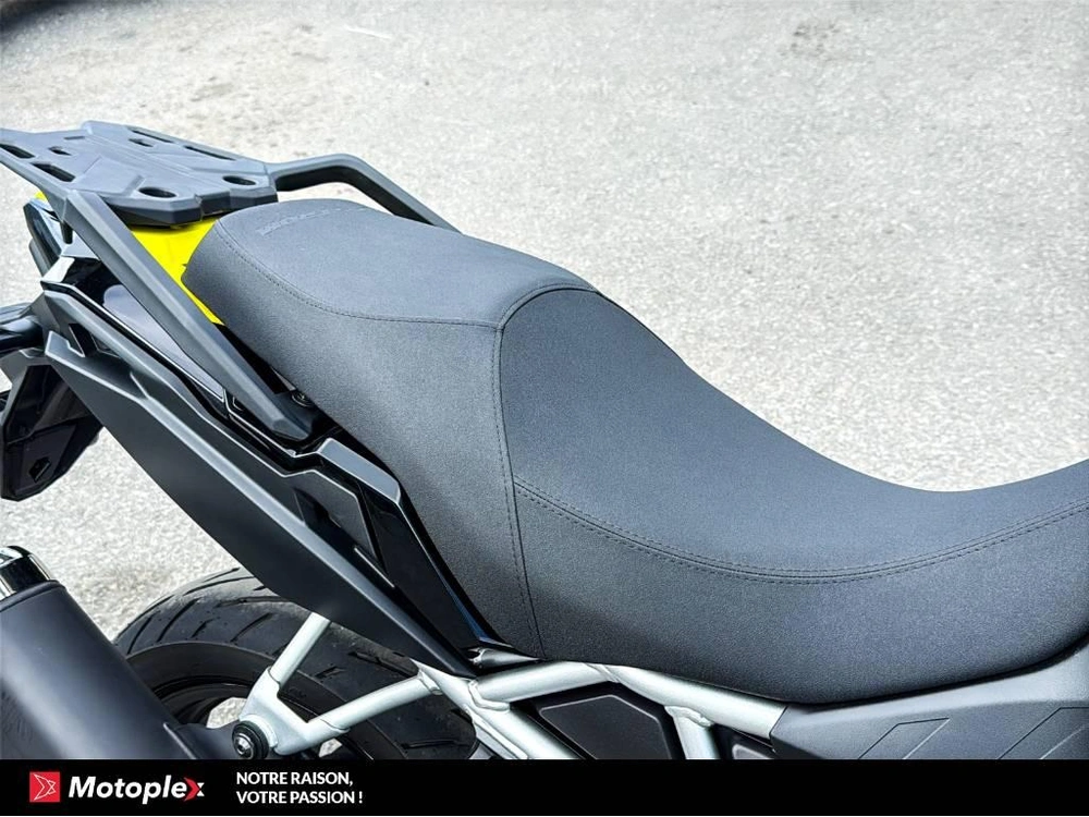 Suzuki Vstrom 800 *3256 Km* 2025 alt