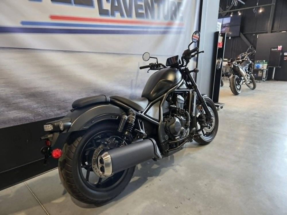 Honda Rebel 1100 2025 alt