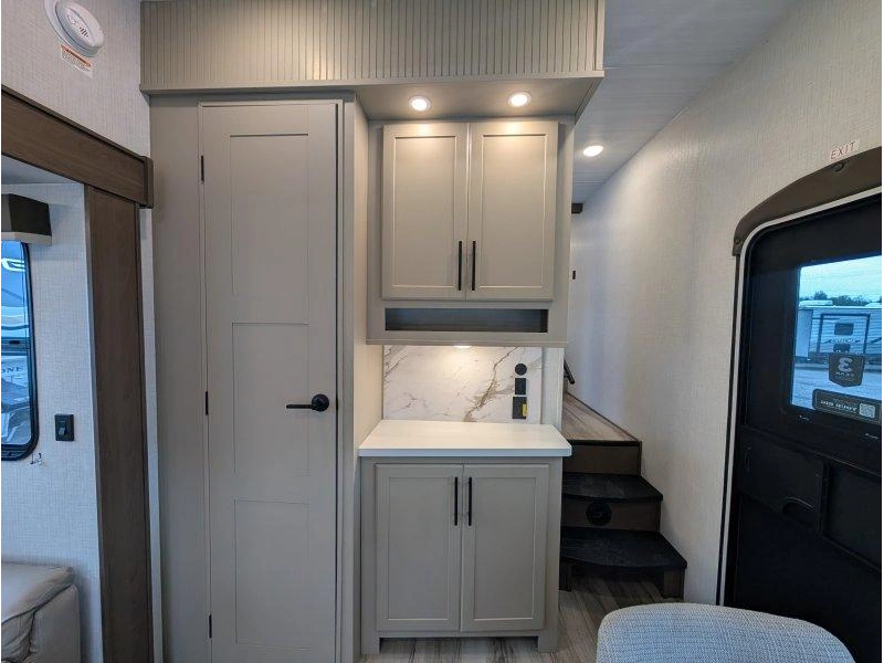 Keystone Rv Cougar 2100ml 2027 alt