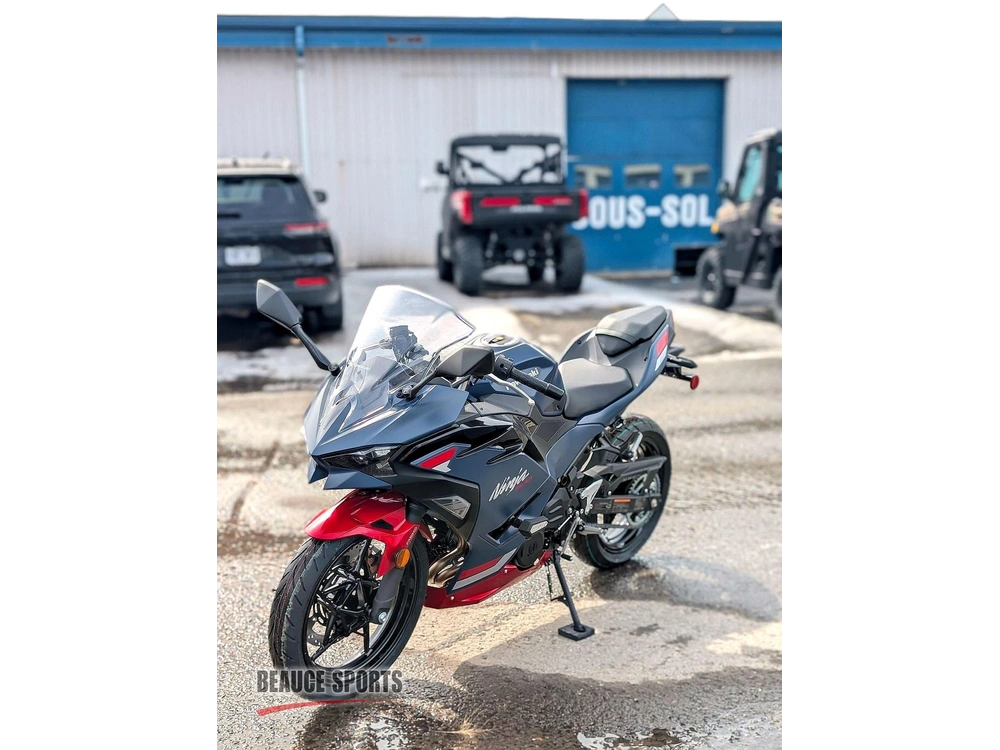 Kawasaki Ninja 500 Se Bleu 🎯 Sport 500cc A2 Débutant Comparatif R3 Cbr500 Performance 🟢 2026 alt