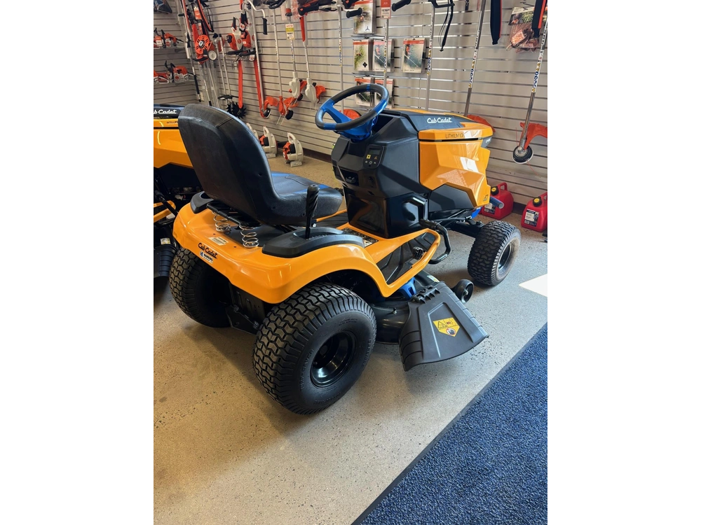None Cub Cadet Xt1 Lt42e alt