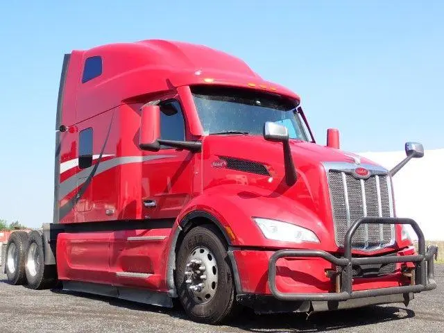 2025 Peterbilt 579