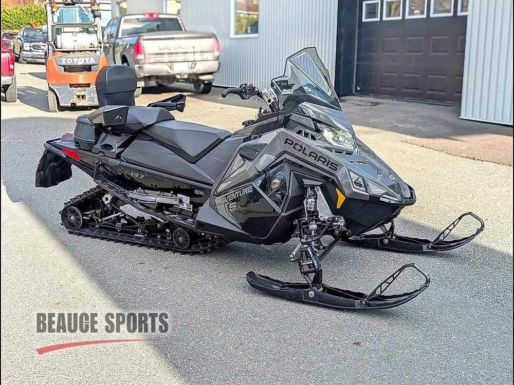 Polaris Prostar S4 Indy Adventure X2 137 | 🚀 Polaris Vs Ski-doo Touring 🚀 2025 alt