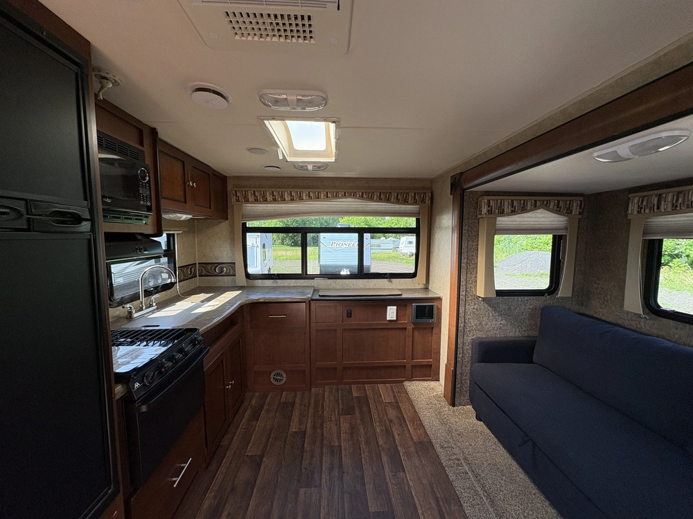 2013 Kodiak 242rels alt