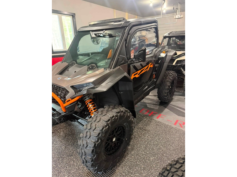 Polaris Rzr Xp 1000 Ultimate 2024 alt