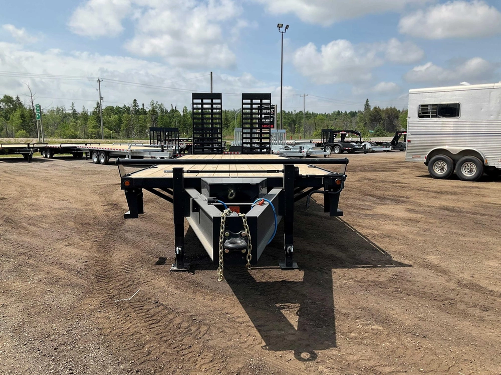 2027 Canada Trailers 8.5x28 15 Ton Deckover Equipment Trailer alt