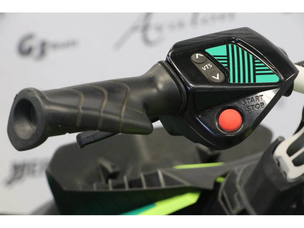 Sea-doo Spark Trixx 2up 2019 alt
