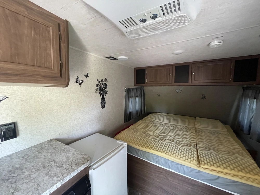 Heartland Rv Pioneer Rb180 2018 alt