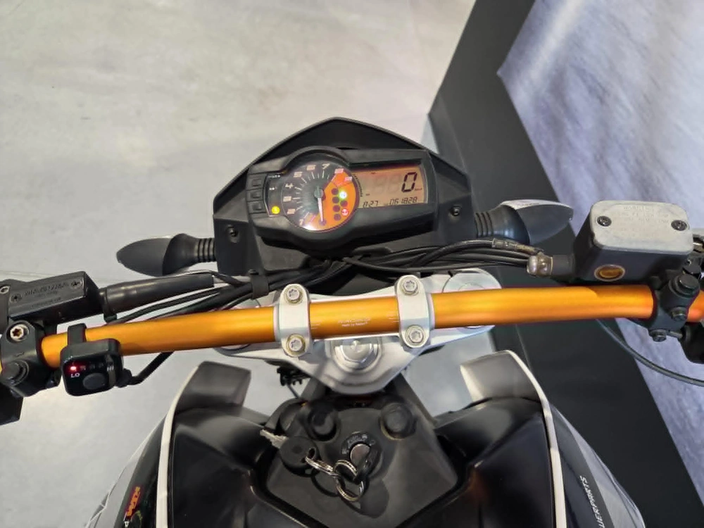 Ktm Duke690 2014 alt