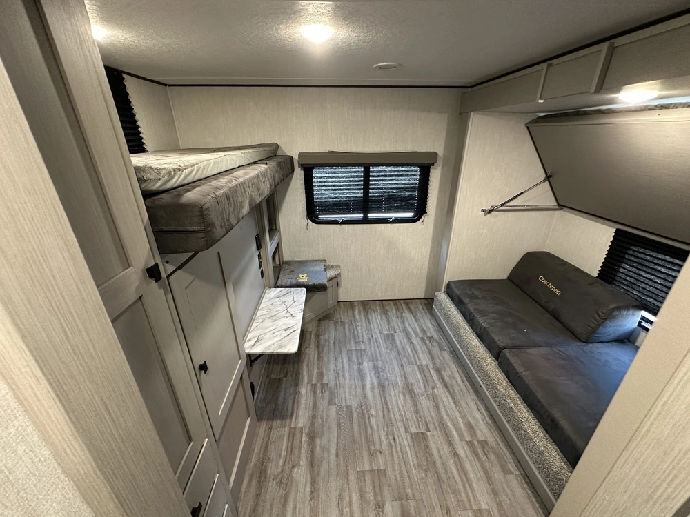 2024 Coachmen Apex 300bhs alt