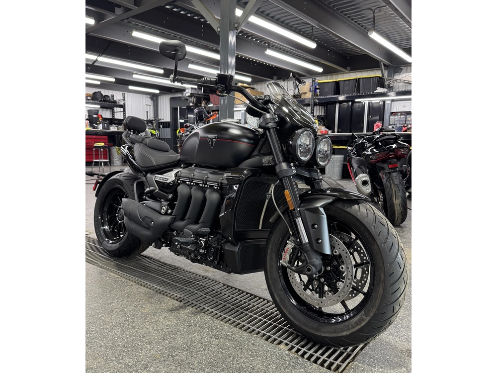Triumph Rocket 3 Storm Gt 2026 alt