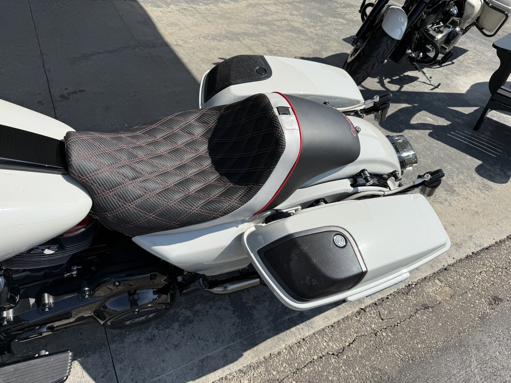 2020 Harley-davidson Cvo Road Glide **131 Kit** alt