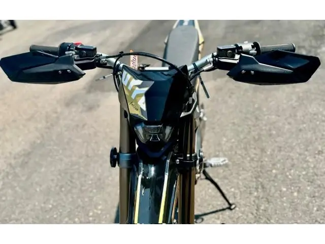 Surron ULTRA BEE HP 100% ÉLECTRIQUE 2026