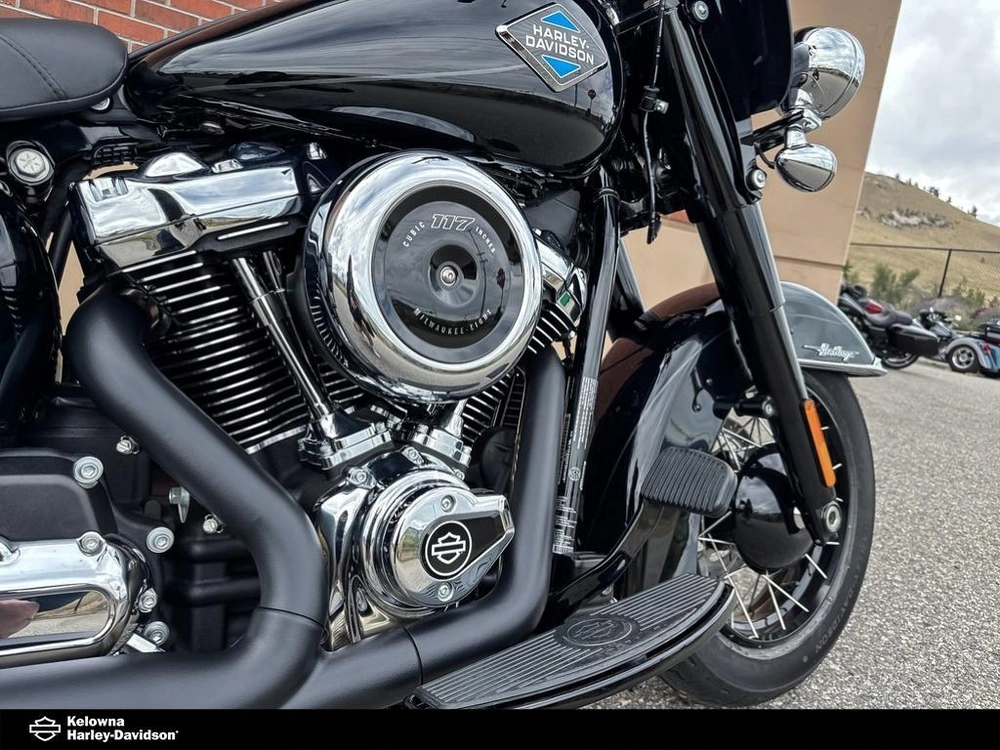 2026 Harley-davidson Flhc - Heritage Classic alt