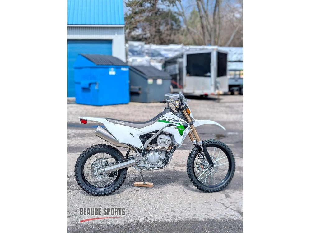 2026 Kawasaki Klx300 R Blanc 🎯 Moto Trail 300cc Performance Hors Route Crf300f Wr250f Maniable Sentier Technique 🟢 alt