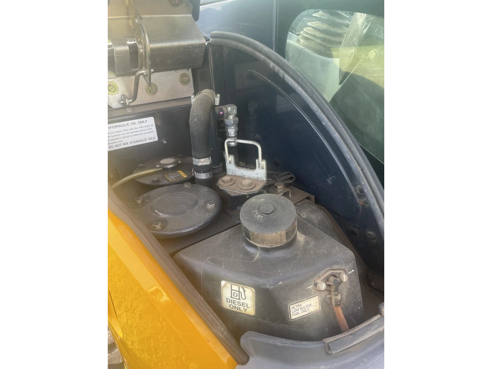 2016 John Deere 35g alt