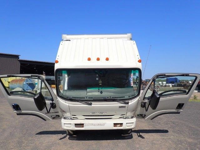 Isuzu Nrr 2022
