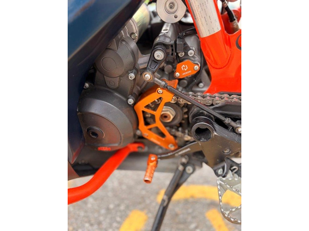 Ktm 890 Adventure R 2024 alt