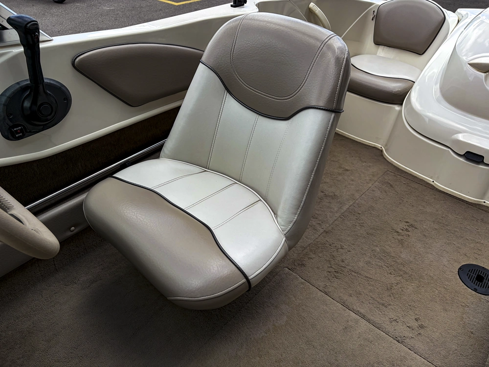 2003 Sea Ray 176br alt