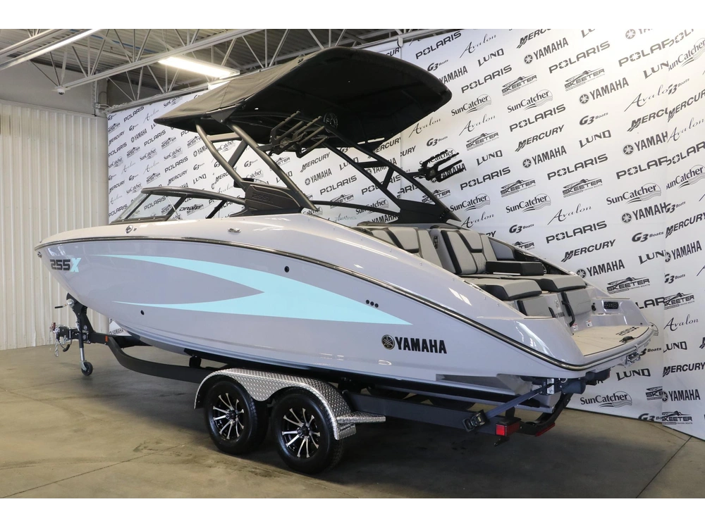 Yamaha 255xd 2026 alt