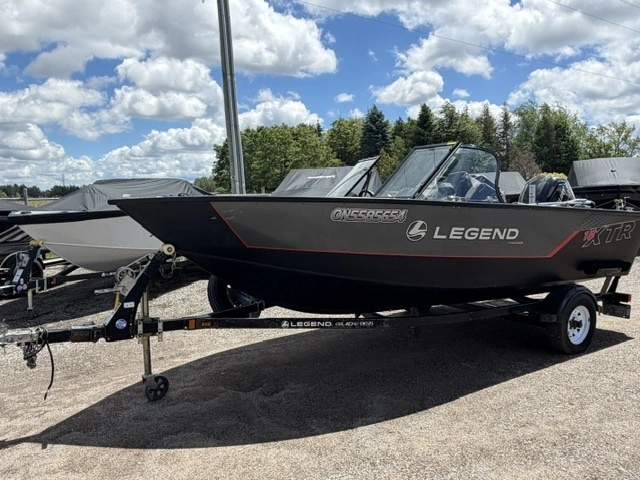 2017 Legend Boats 18 Xtr alt