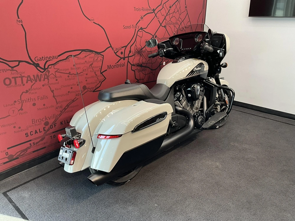Indian Motorcycle Chieftain Powerplus Dark Horse + 112 & Ensemble Audio Powerband 2026 alt