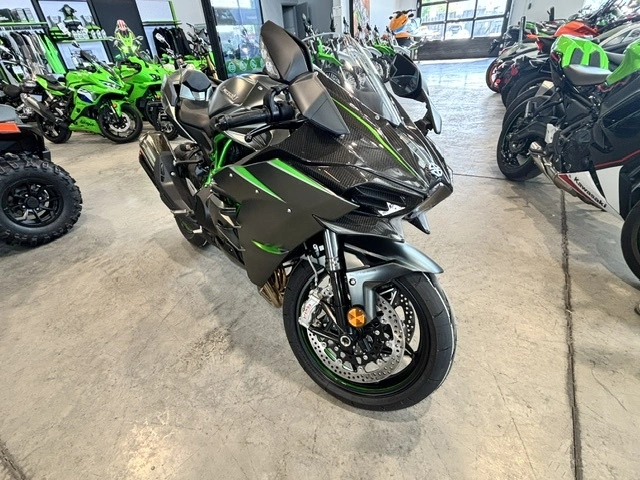 Kawasaki Ninja H2 Carbon H2 Carbon Supercharge Unique 2026 alt