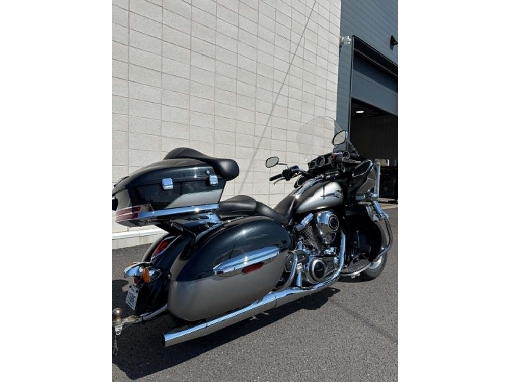 Kawasaki Vulcan 1700 Voyager 2016 alt