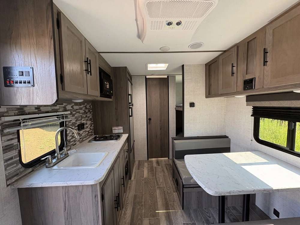 Gulf Stream Conquest 199 Dd 2022 alt