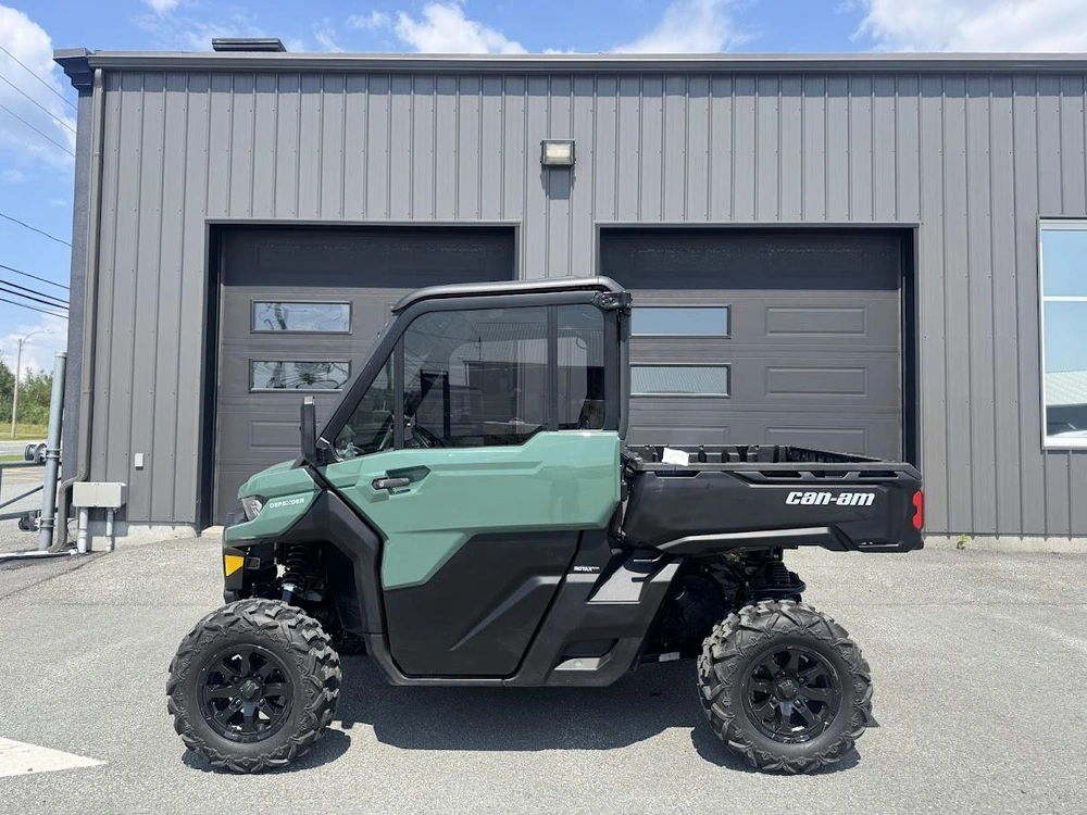 Can-am Defender Dps Cab Hd9 2025 alt