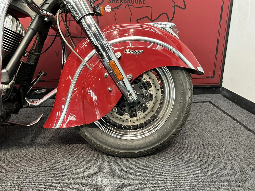 Indian Motorcycle Chief Vintage 2014 alt