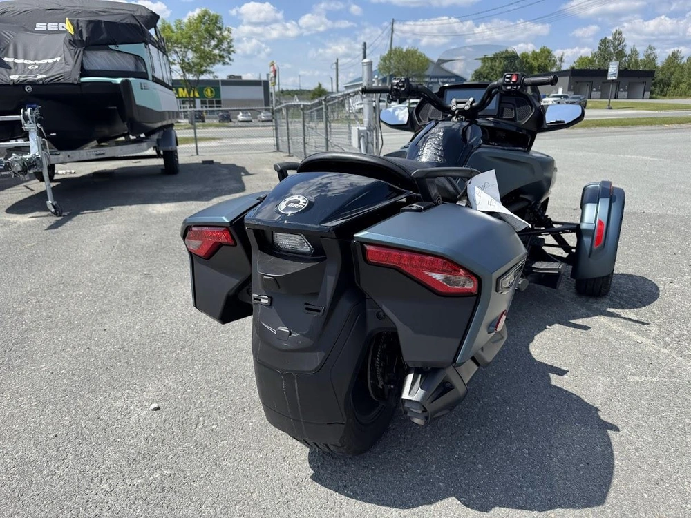 Can-am F3-t 2025 alt