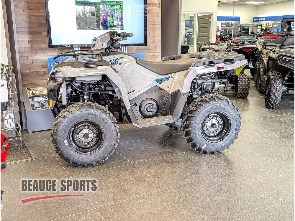 Polaris Sportsman 450 H.o. Ghost Gray | 🌍 Concurrents : Outlander 450 / Trx420 / Cforce 400 🌍 | 2026 alt