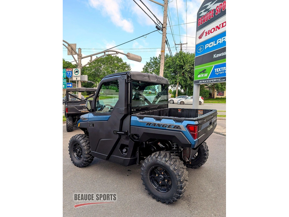 2025 Polaris Ranger Xp 1000 Premium Blue Labyrinth 🎯 Utv Travail Premium Defender Hd9 Commander Xt Mule Pro Faible Kilométrage Polyvalent 🟢 alt