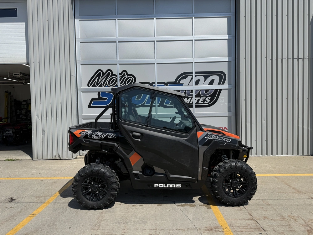 Polaris General 1000 2018 alt