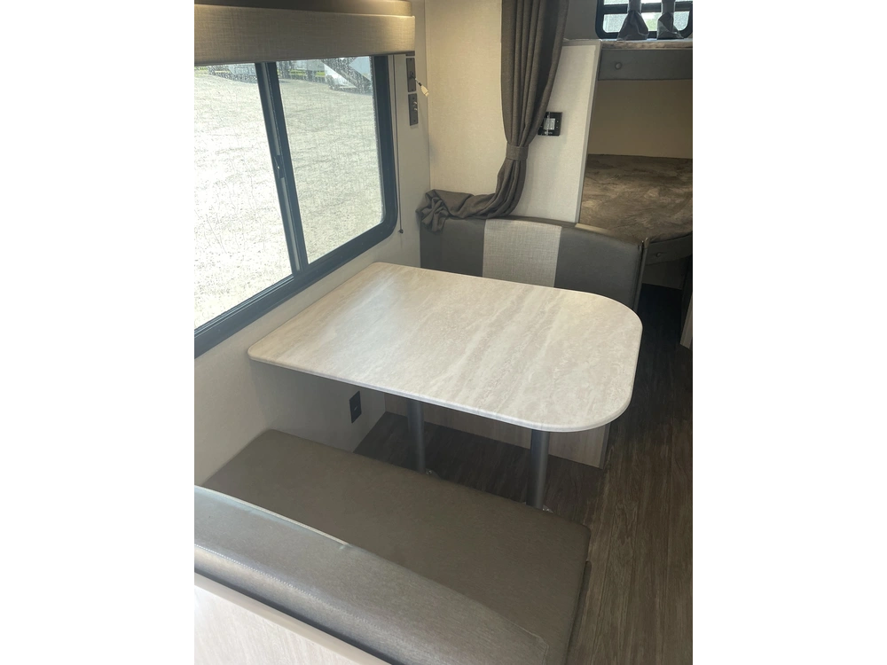 Forest River Aurora 21 Bh 2025 alt