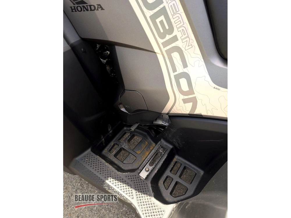 2026 Honda Rubicon 520 Irs Eps | 🌟 Comparable Polaris Sportsman 570 & Yamaha Kodiak 🌟 | alt