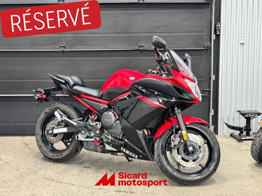 2015 Yamaha Fz6r alt
