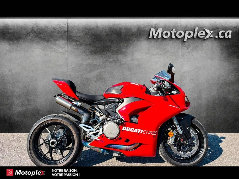 2024 Ducati Panigale V2 alt