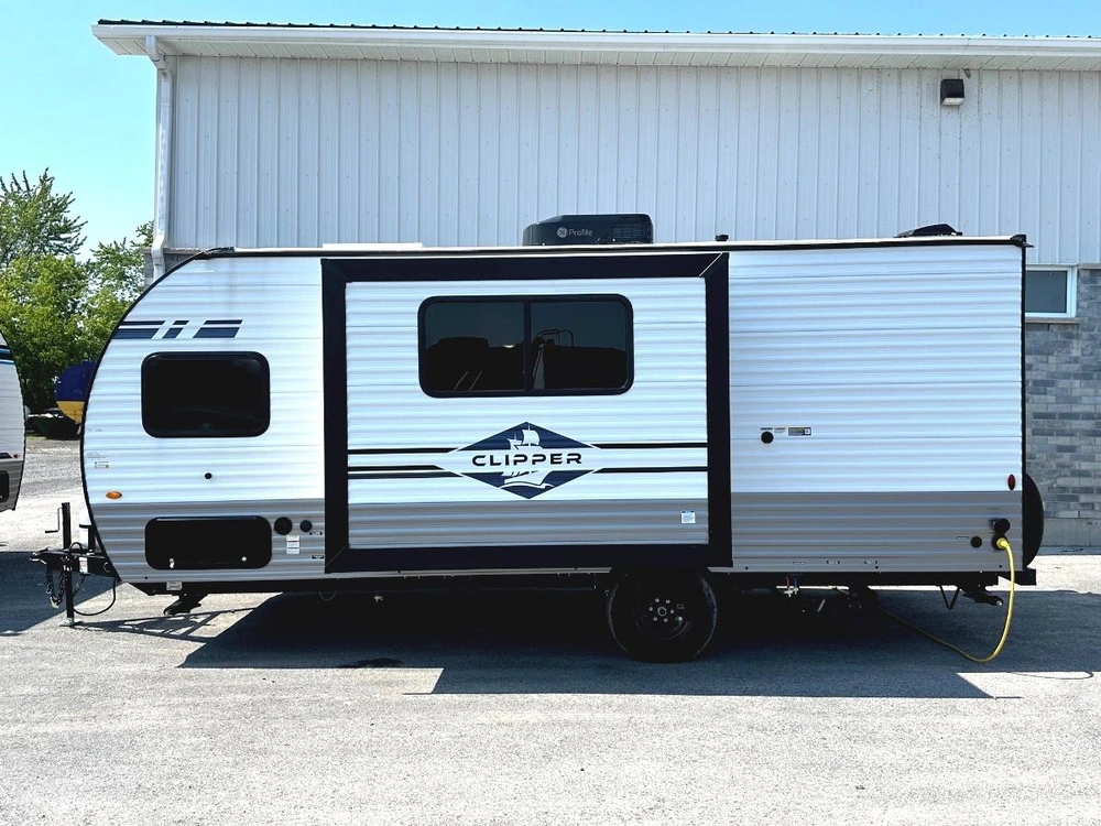 Coachmen Clipper 18dbs 2027 alt