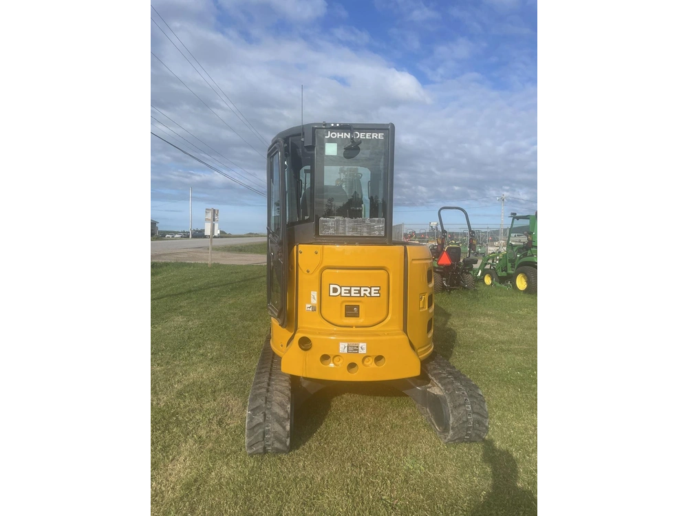 2016 John Deere 35g alt