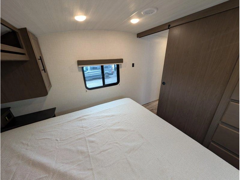 Keystone Rv Cougar 2100ml 2027 alt