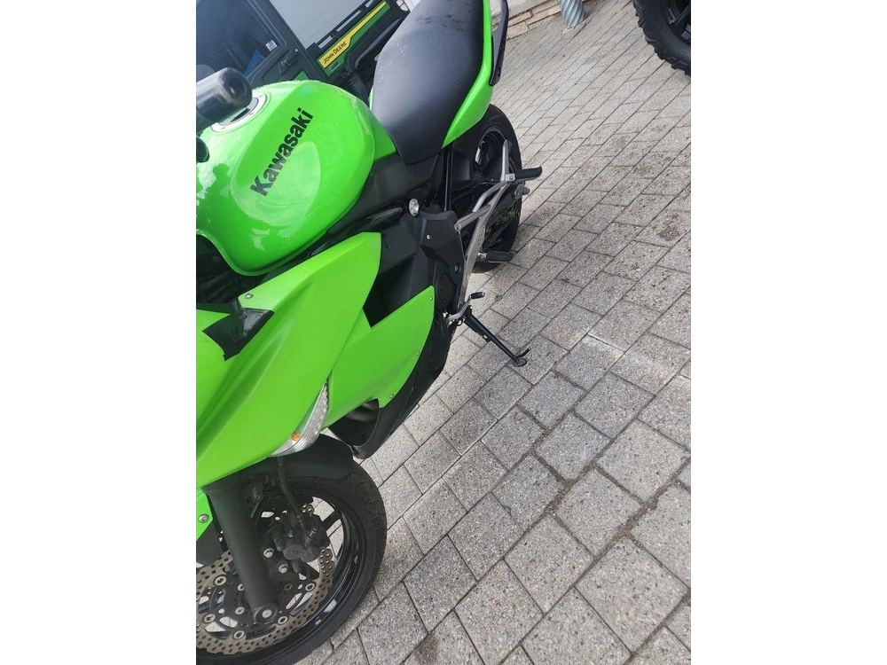 2011 Kawasaki Ex400 alt