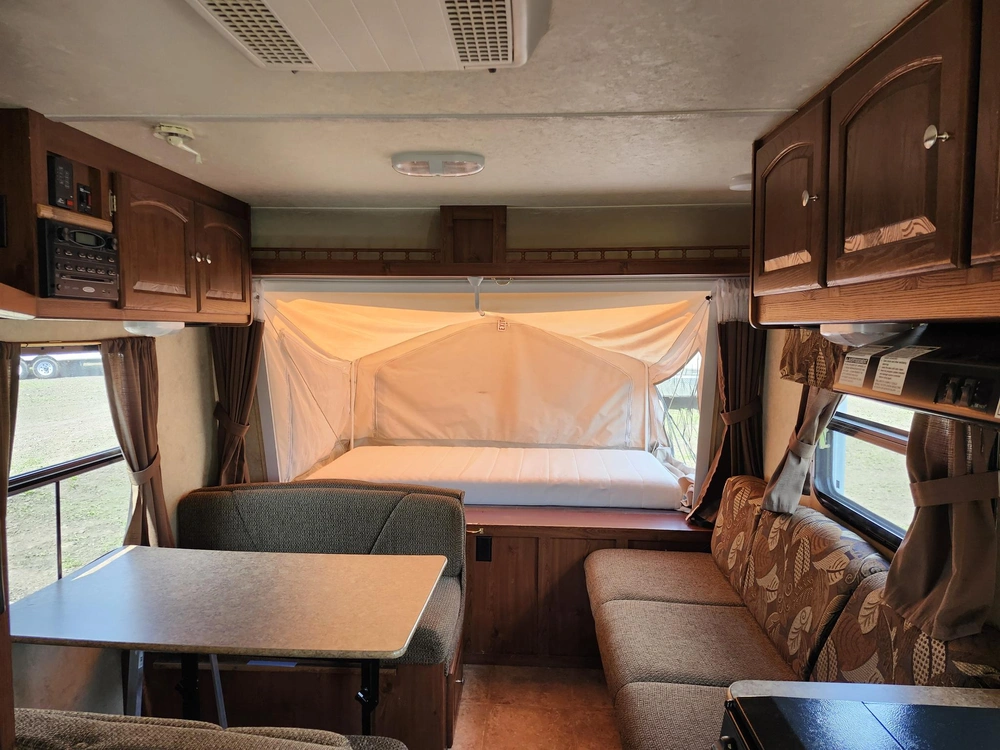 2012 Forest River Flaggstaff Shamrock T 19 alt