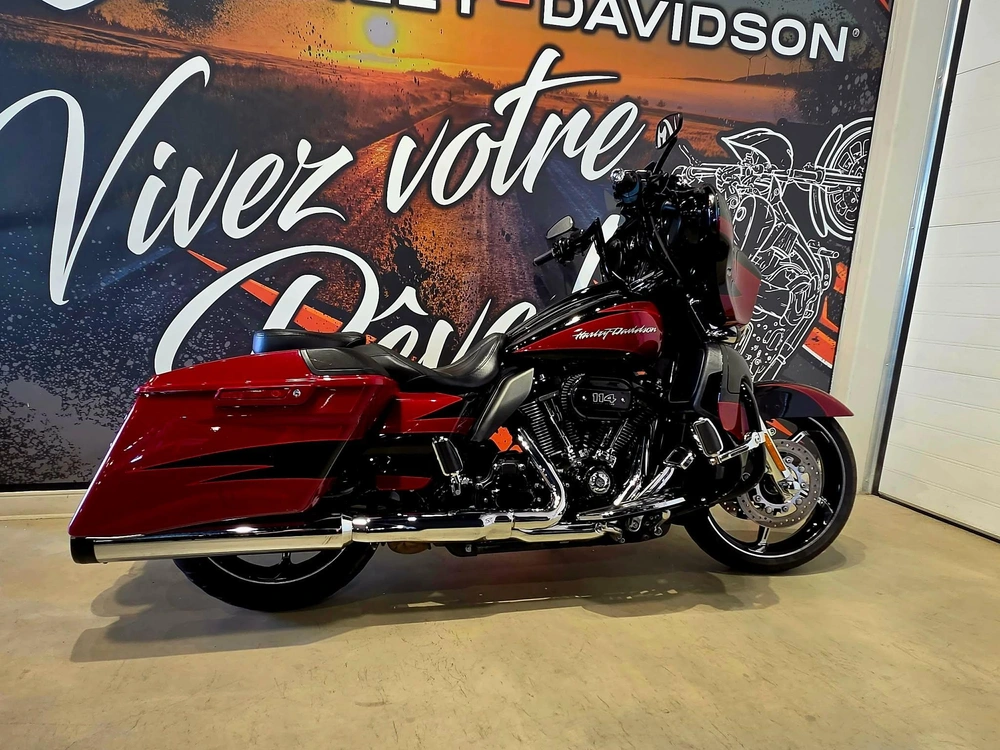 Harley-davidson Cvo Street Glide Flhxse 2017 alt