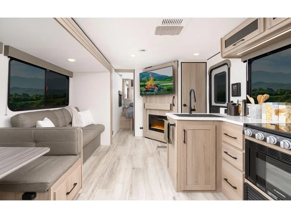 Keystone Rv Coleman 28 Bhs 2026 alt