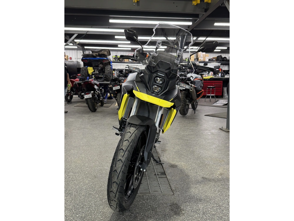 Suzuki V-strom 800 2025 alt