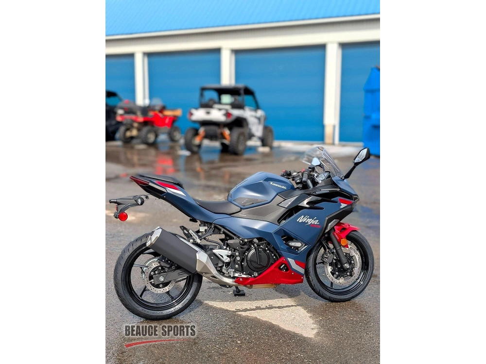 Kawasaki Ninja 500 Se Bleu 🎯 Sport 500cc A2 Débutant Comparatif R3 Cbr500 Performance 🟢 2026 alt